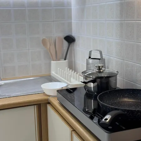 Spartan Nest Modern Cozy *