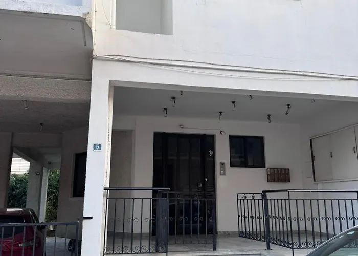 Spartan Nest Modern Cozy Sparta